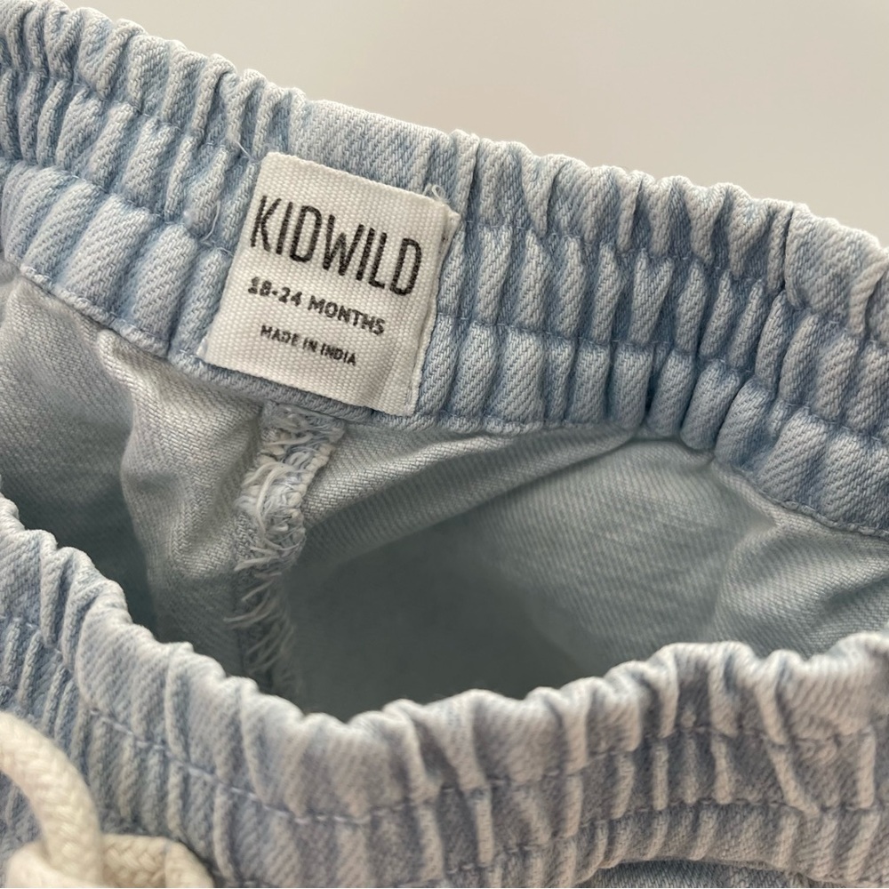 Kidwild organic soft denim shorts - Picture 4 of 5